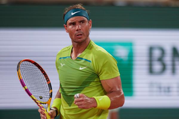 现出强大的 现出强大的