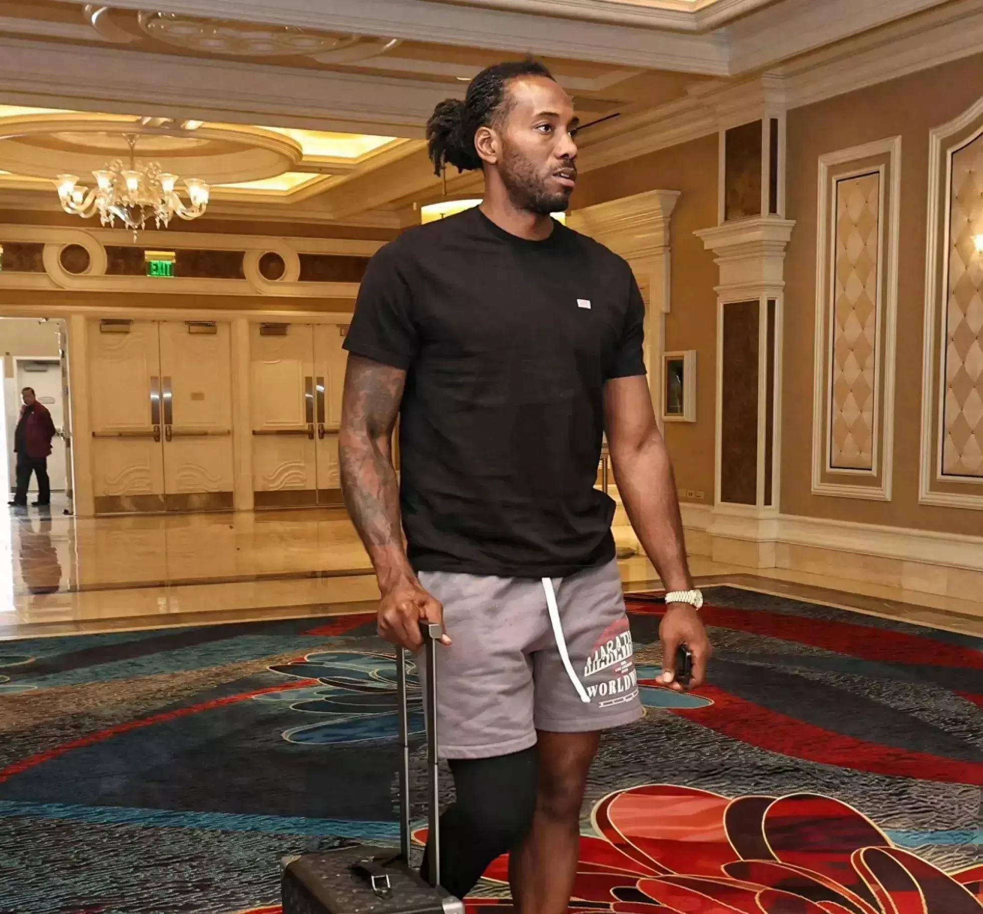 突然登场 突然登场