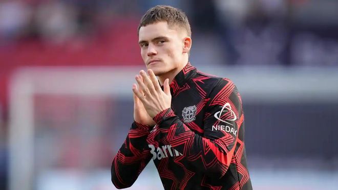 再伺机偷袭 再伺机偷袭